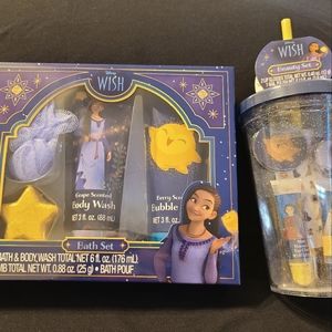 "NEW"Disney Wish Tumbler Beauty 10 Piece Gift Set